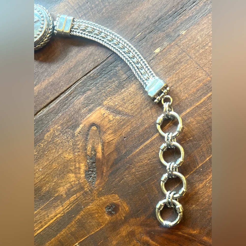 GINGERSNAPS Silver Bracelet w/Cross Adjustable length, heavy quality bracelet - Picture 3 of 10